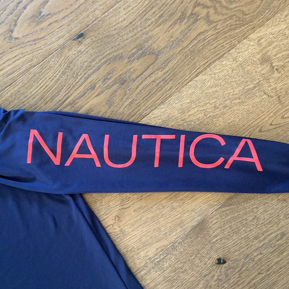 Nautica Women’s Standard Long Sleeve Rashguard - Picture 5 of 10